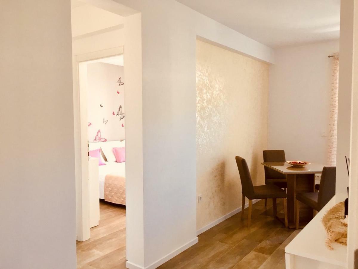 Apartments Lozina Drvenik  Zewnętrze zdjęcie